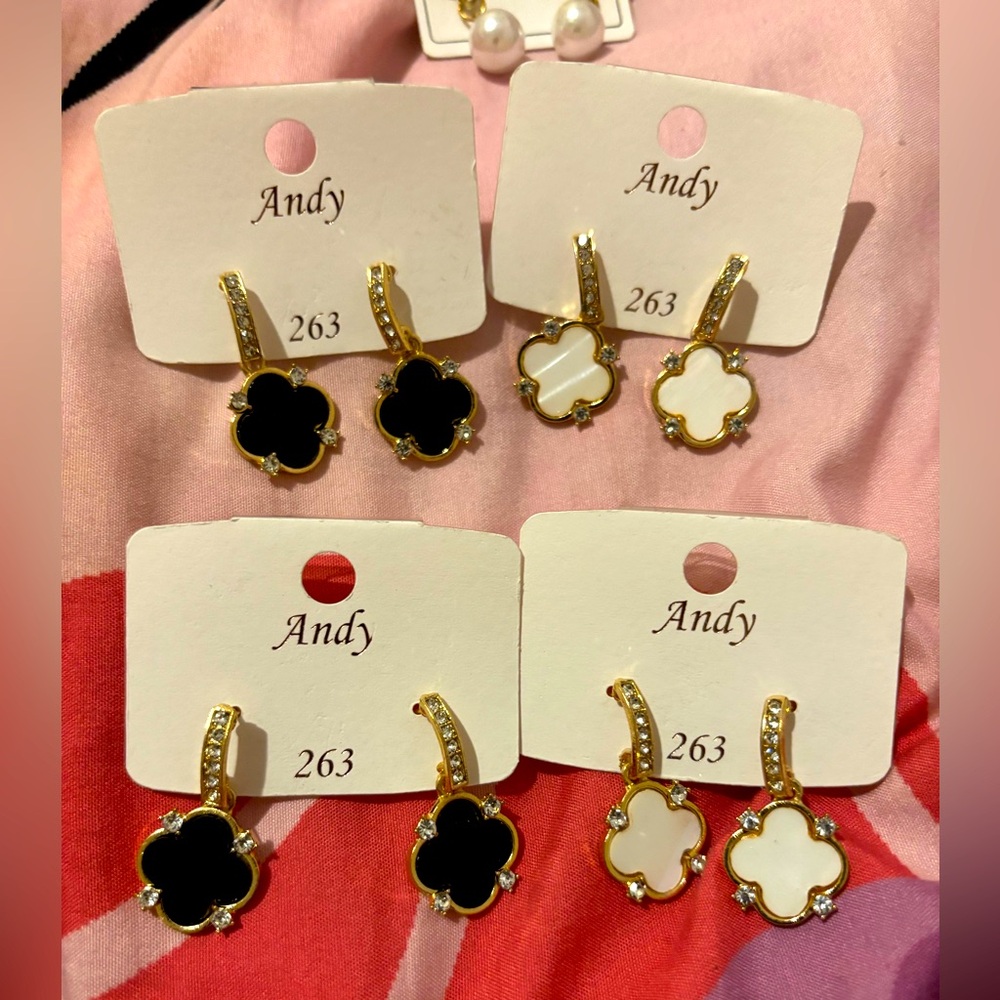 Gold and Black/White Flower Earrings